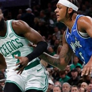 金沙娱乐城官网-包含雄鹿队胜局连连，稳坐积分榜榜首的词条